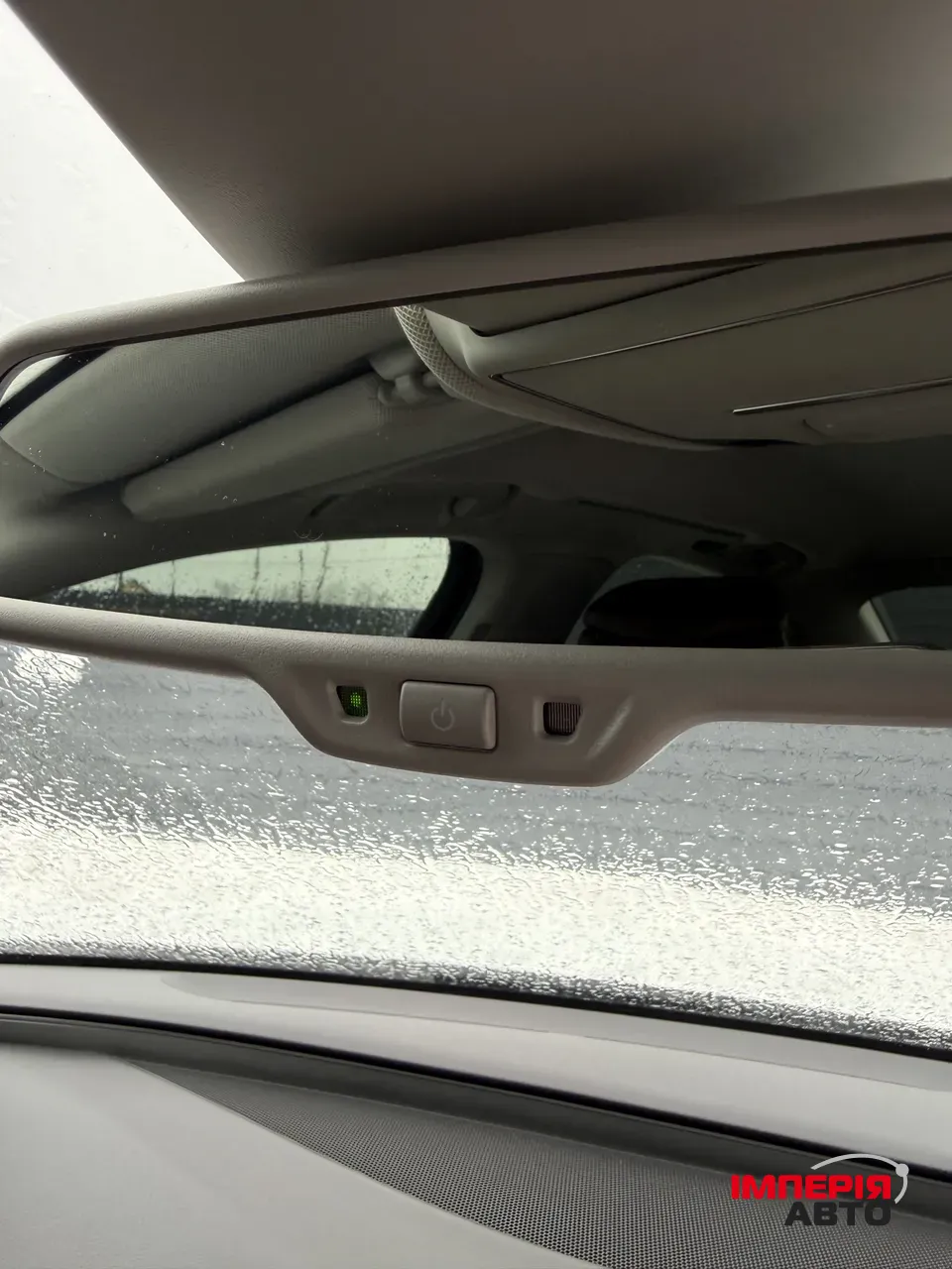 Audi A8 - фото 33