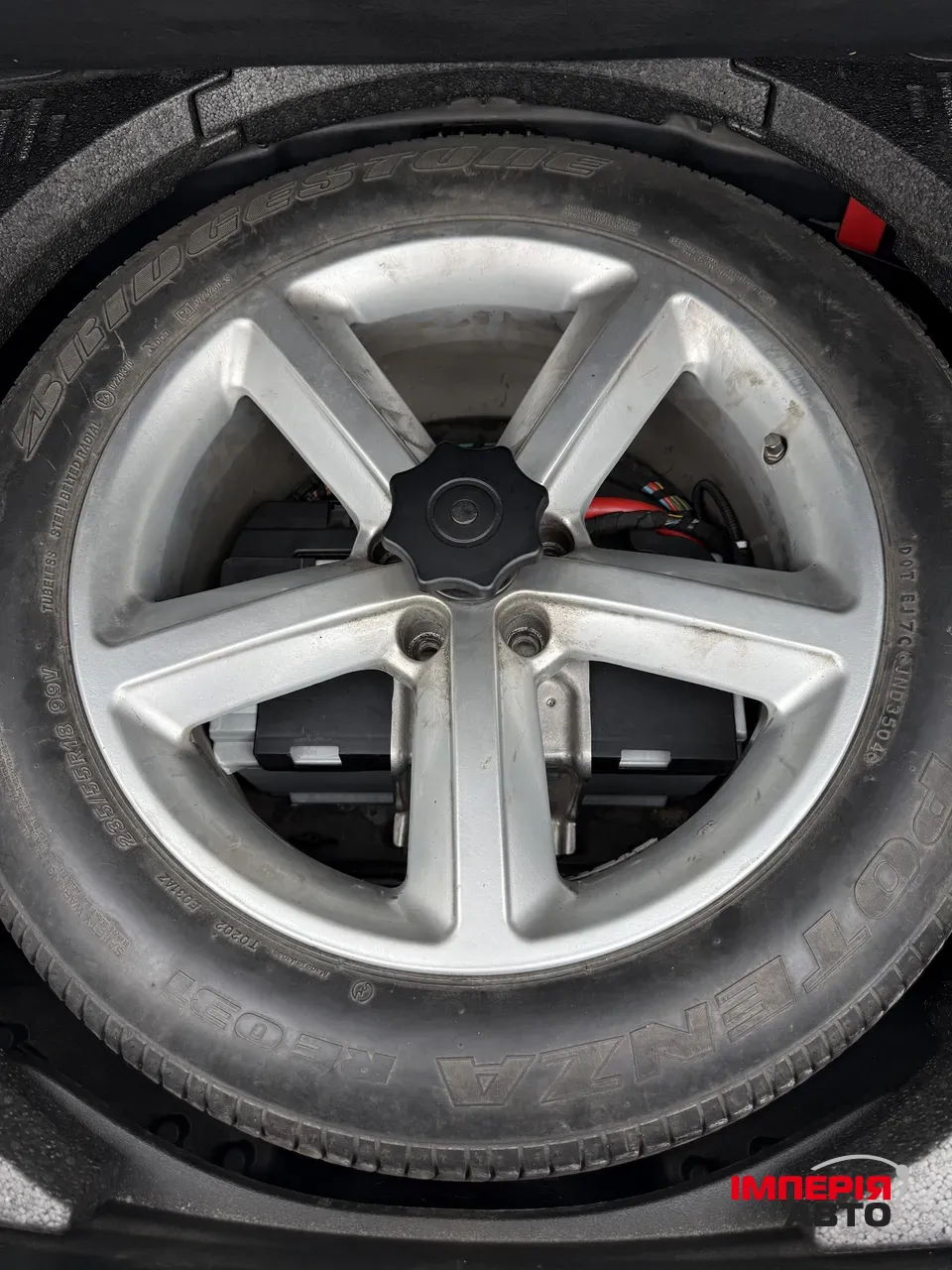 Audi A8 - фото 41