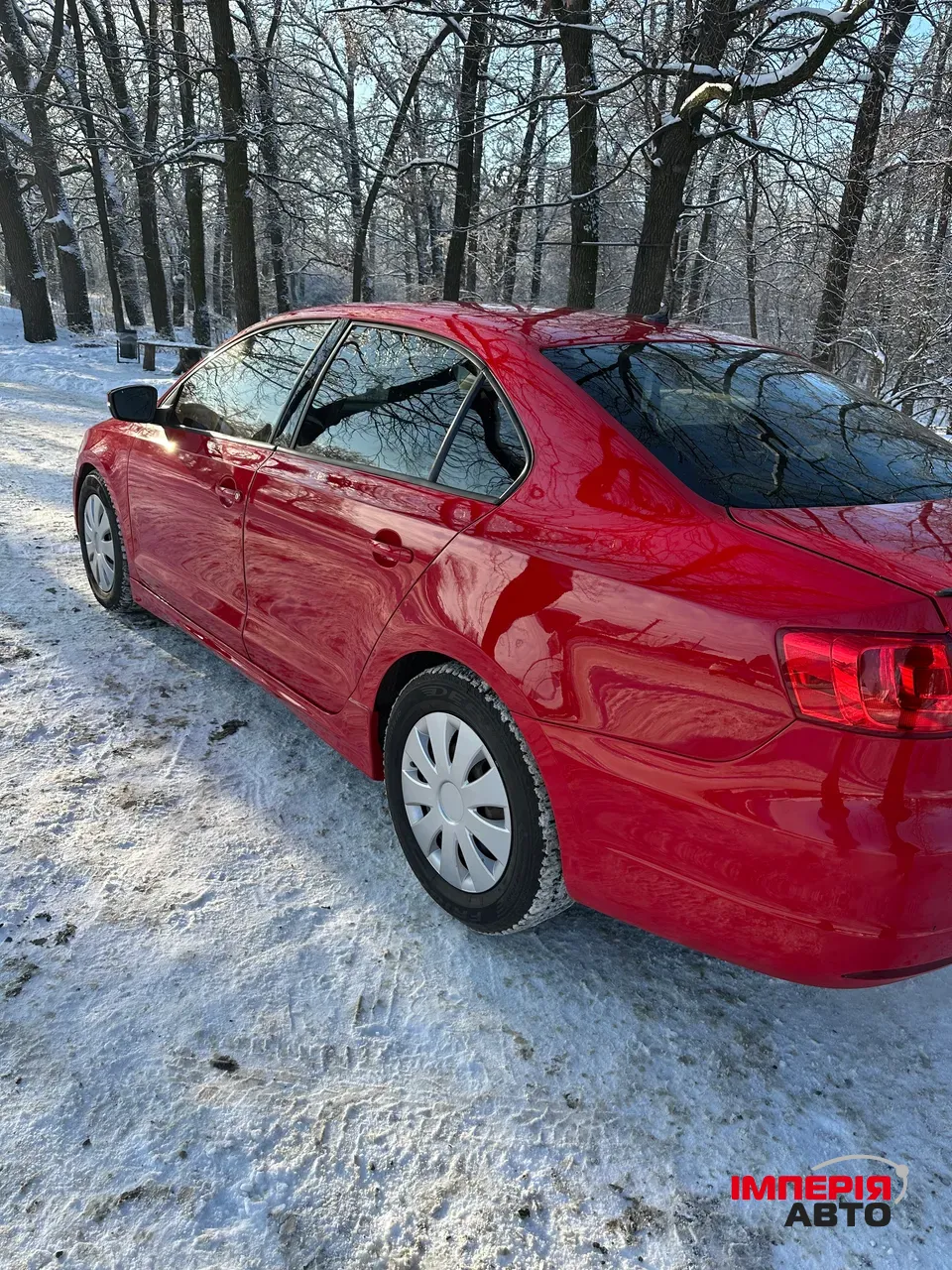 Volkswagen Jetta - фото 2