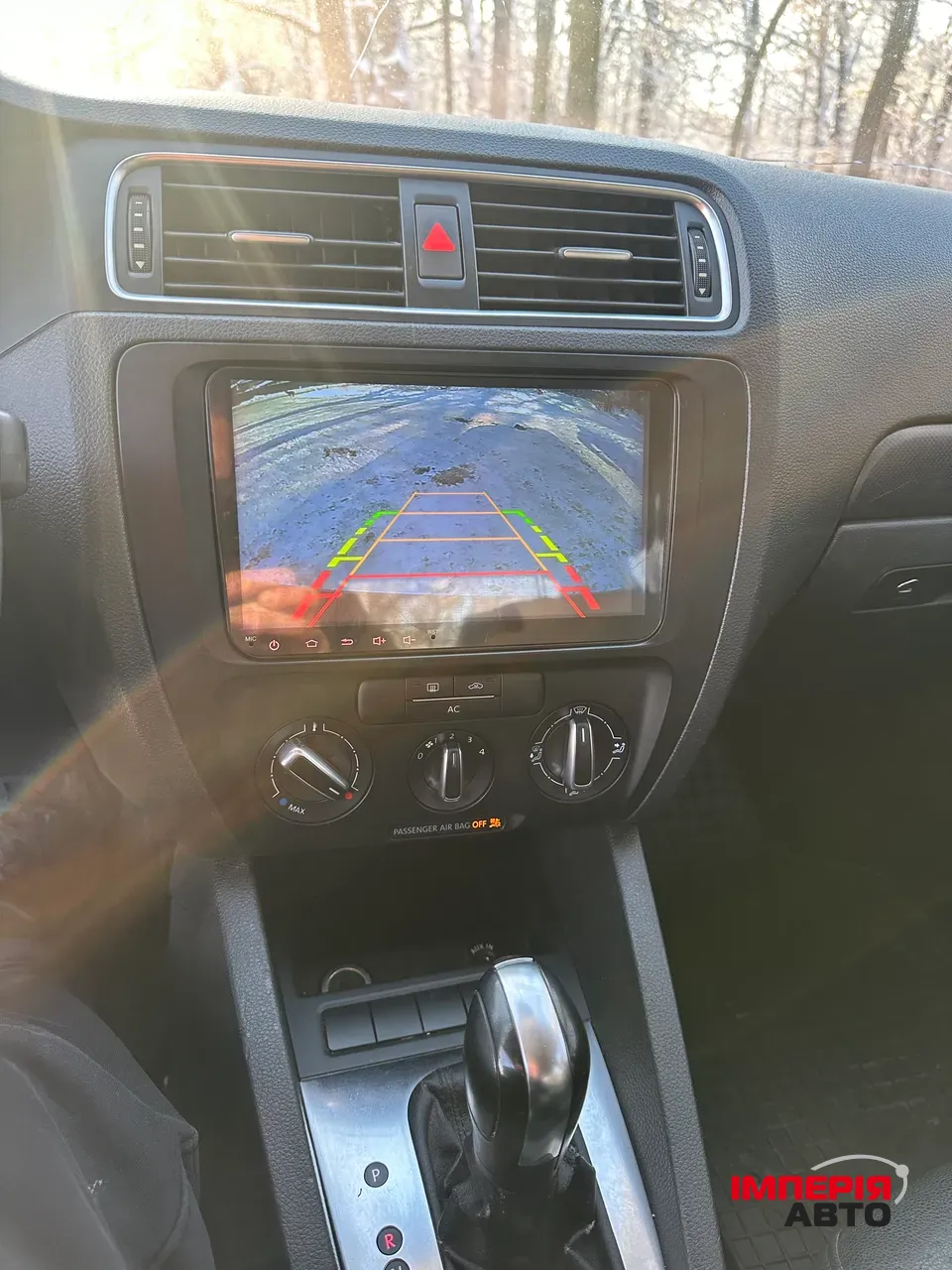 Volkswagen Jetta - фото 22