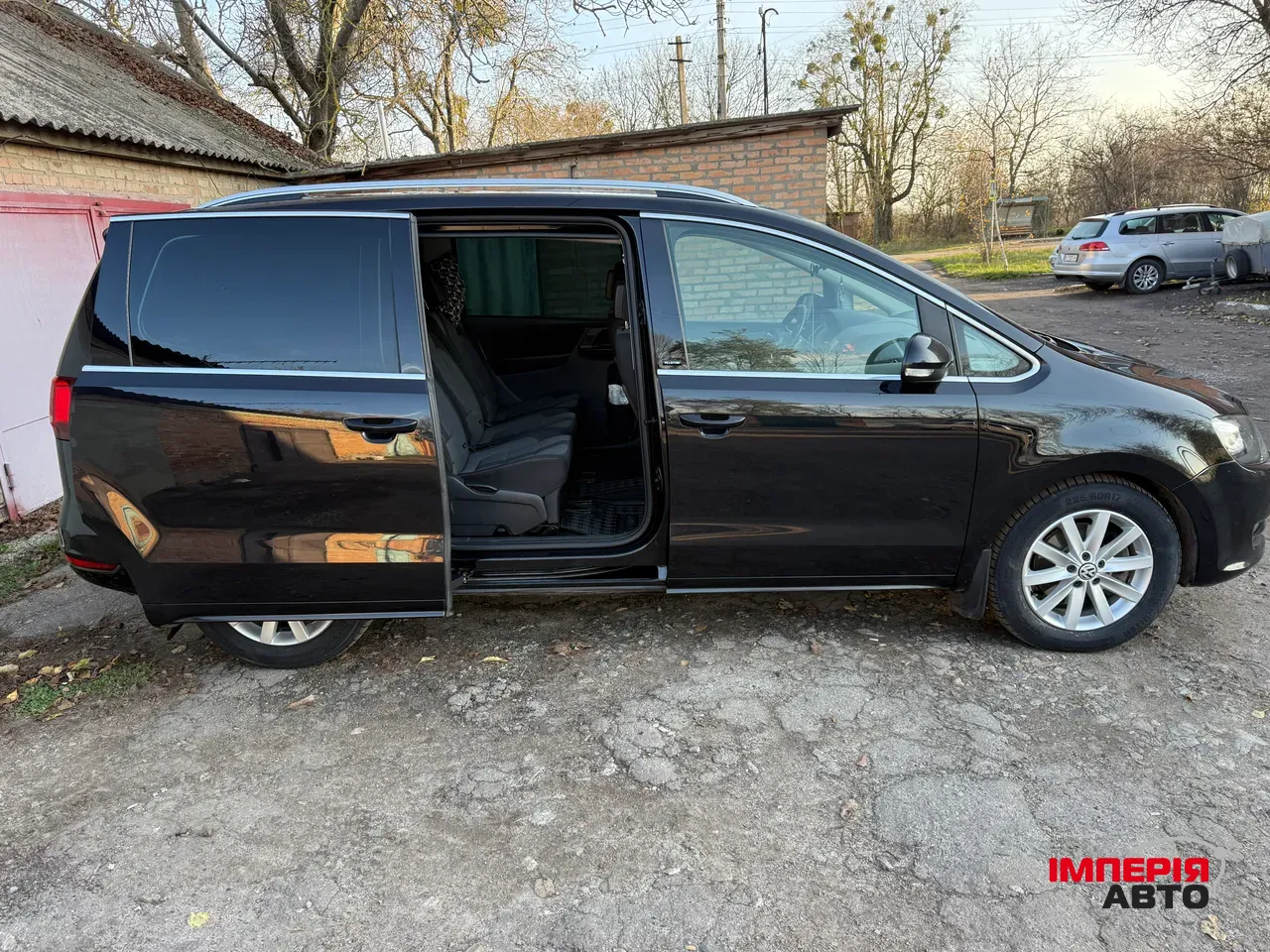 Volkswagen Sharan - фото 17