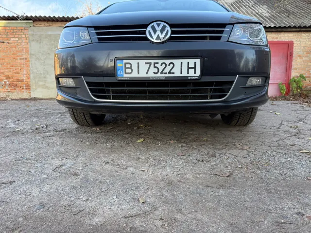 Volkswagen Sharan - фото 3