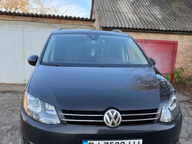 Volkswagen Sharan - фото 2