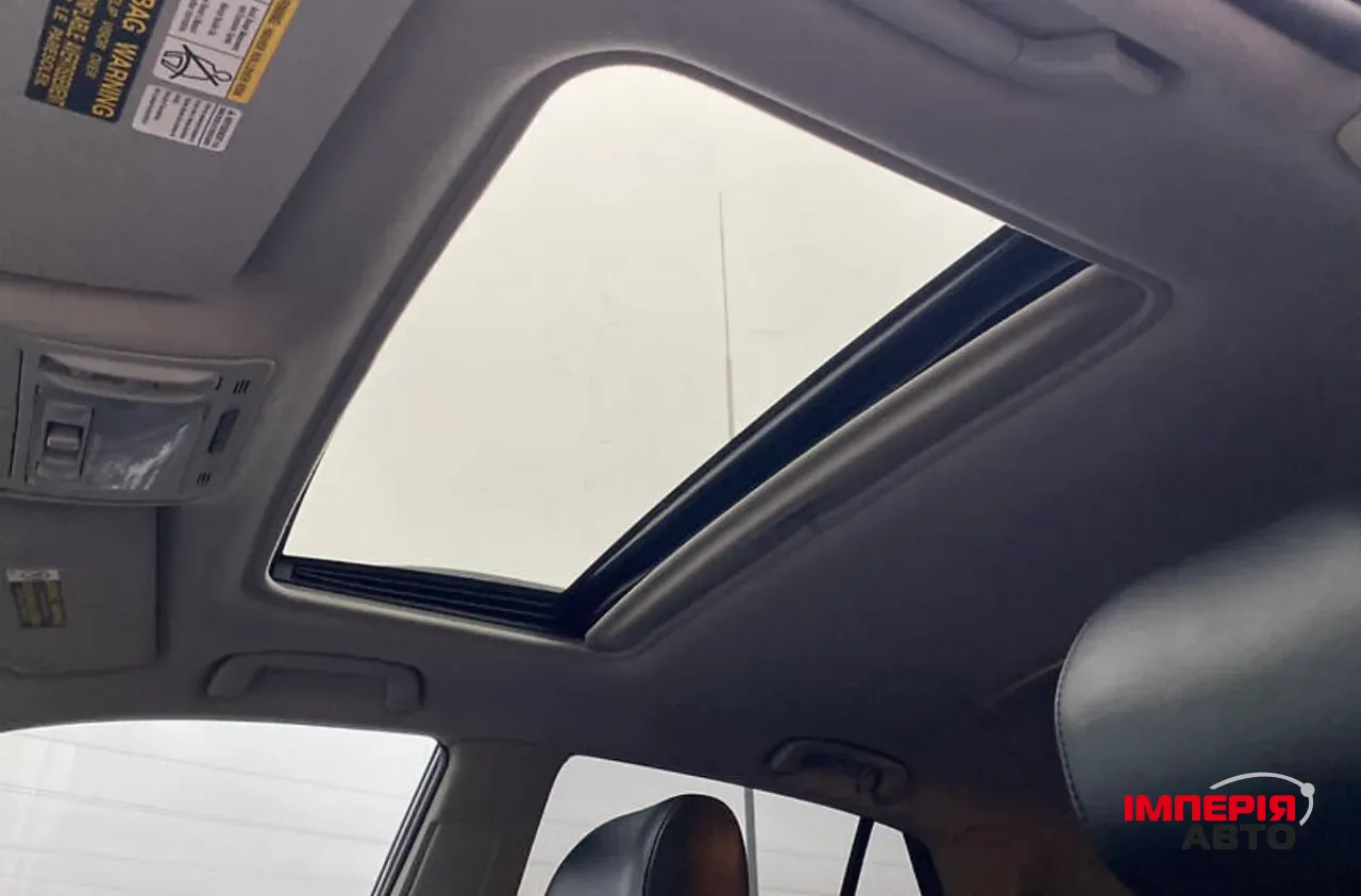 Lexus RX - фото 13