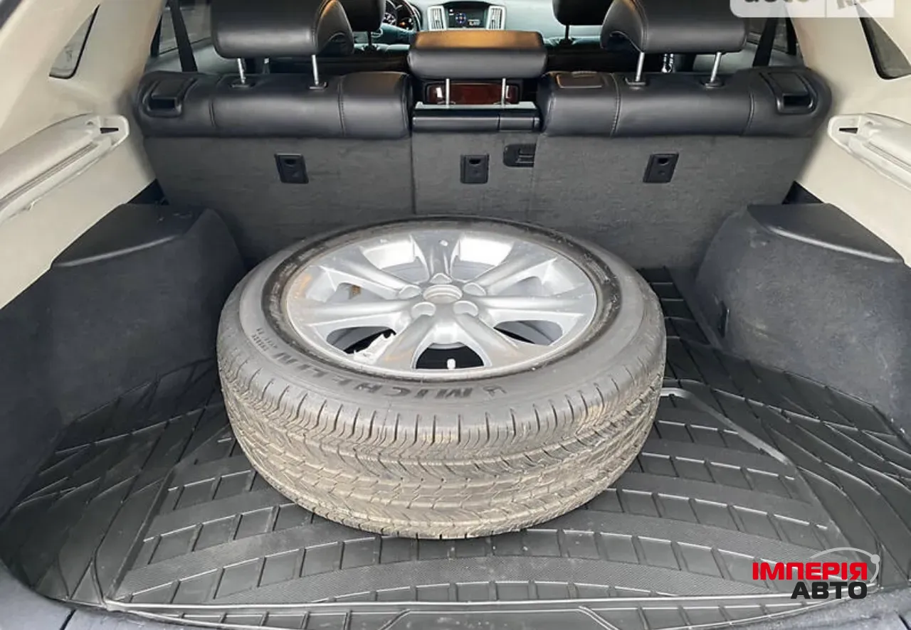 Lexus RX - фото 19