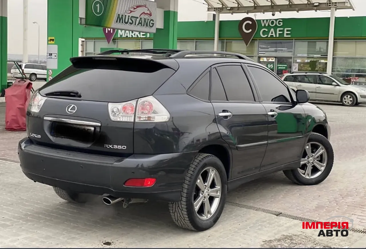 Lexus RX - фото 5