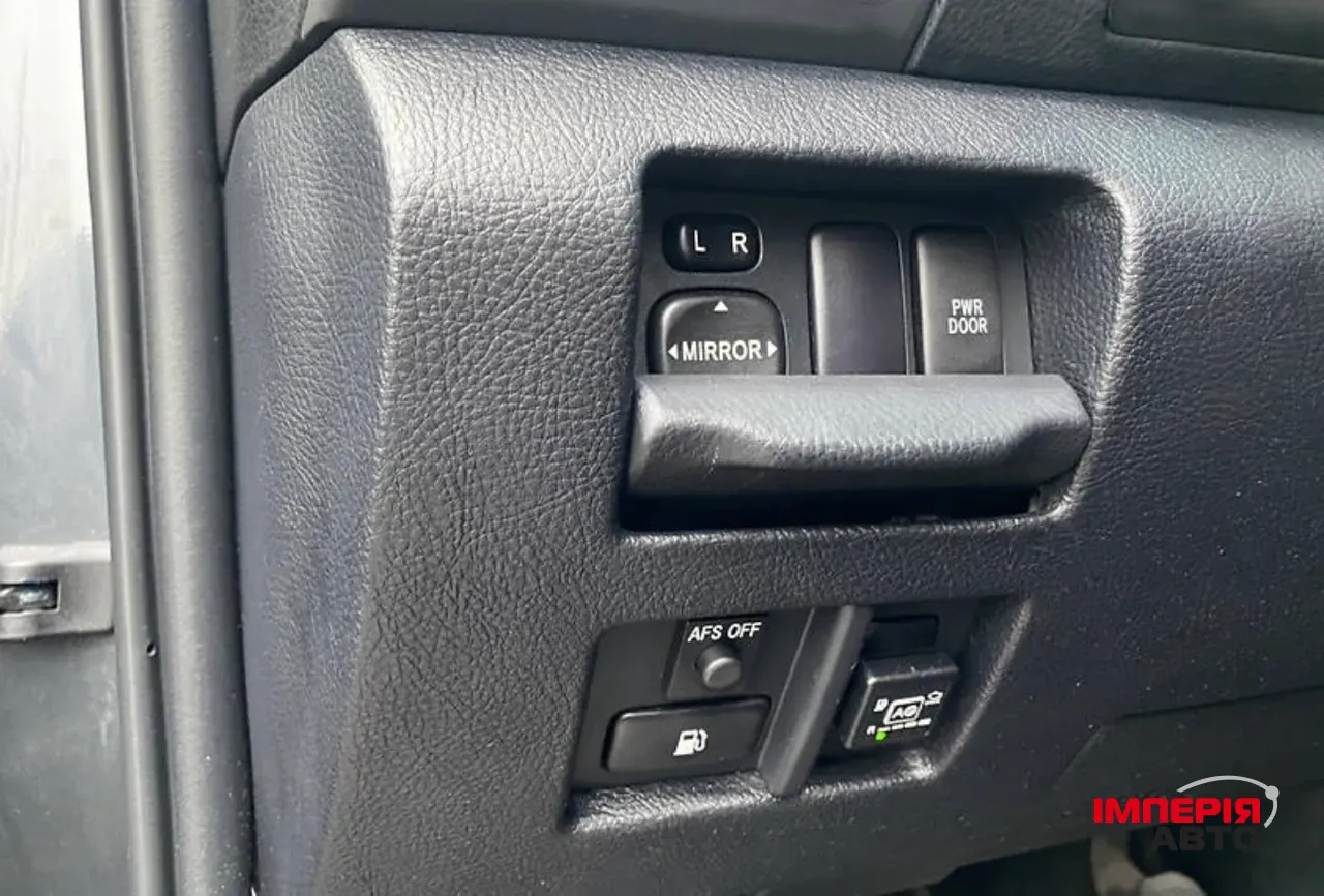 Lexus RX - фото 15