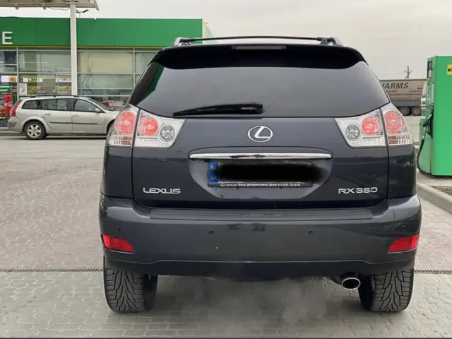 Lexus RX - фото 3