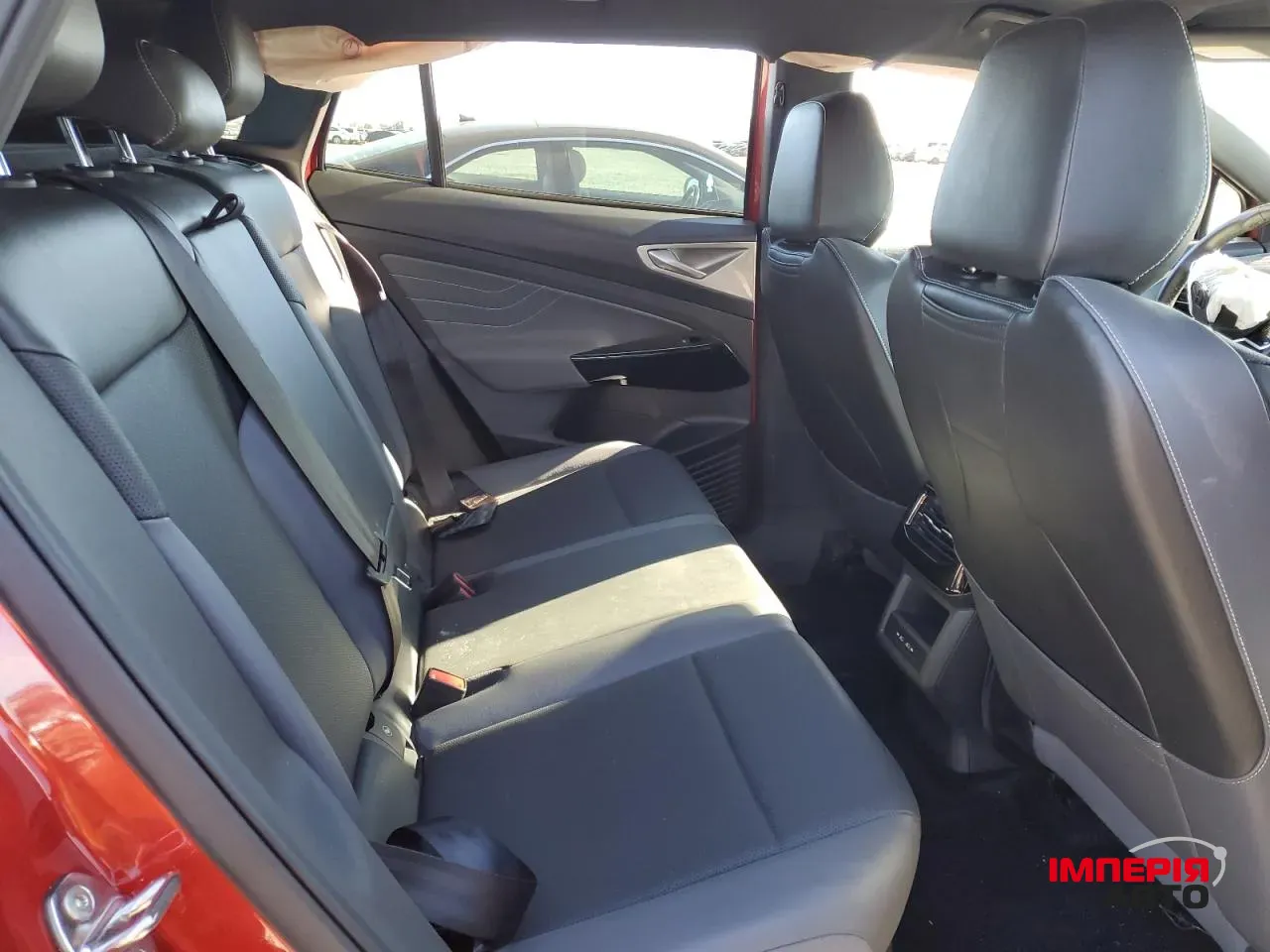 Volkswagen ID.4 - фото 11