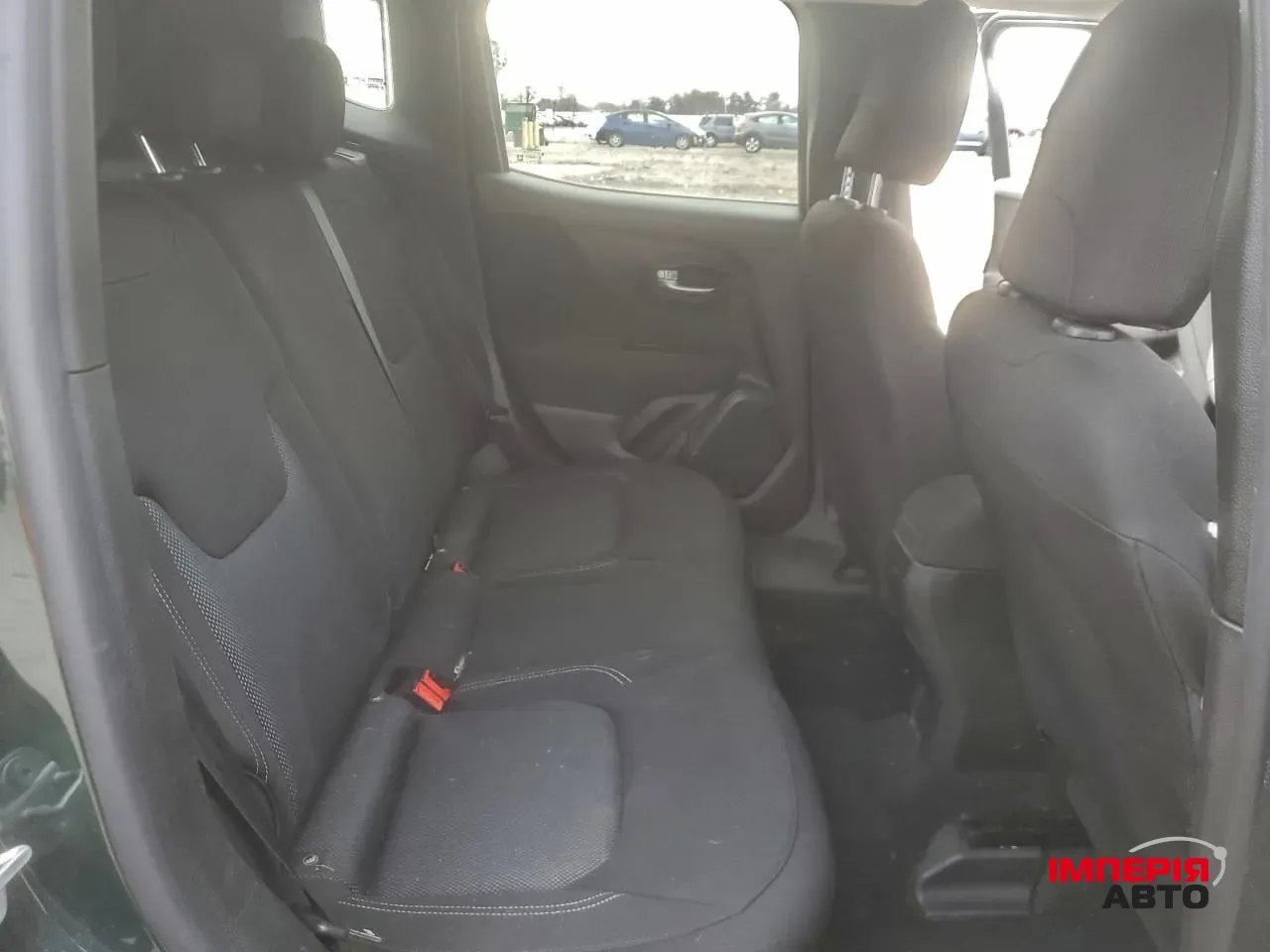 Jeep Renegade - фото 10