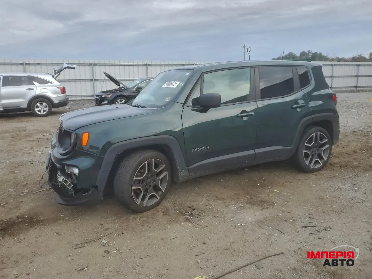 Jeep Renegade - фото 1