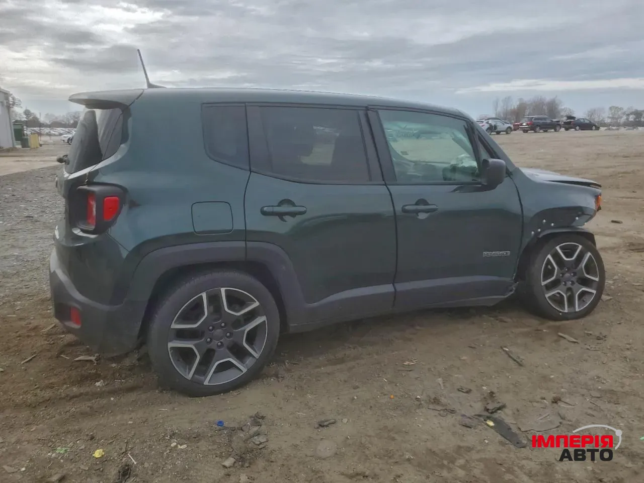 Jeep Renegade - фото 4