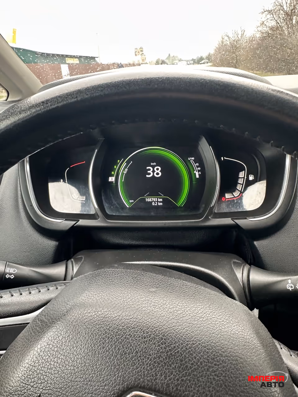 Renault Scenic - фото 15