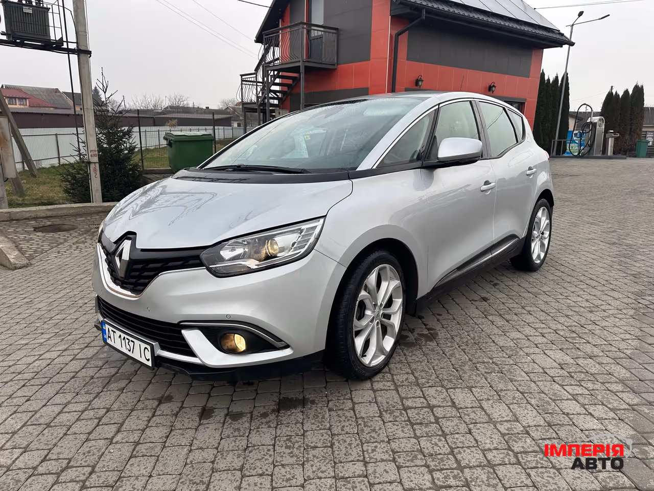 Renault Scenic - фото 2
