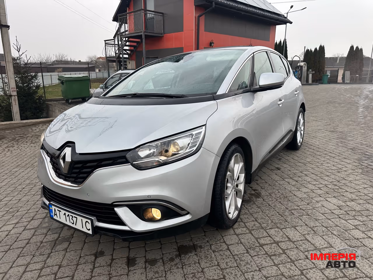 Renault Scenic - фото 1