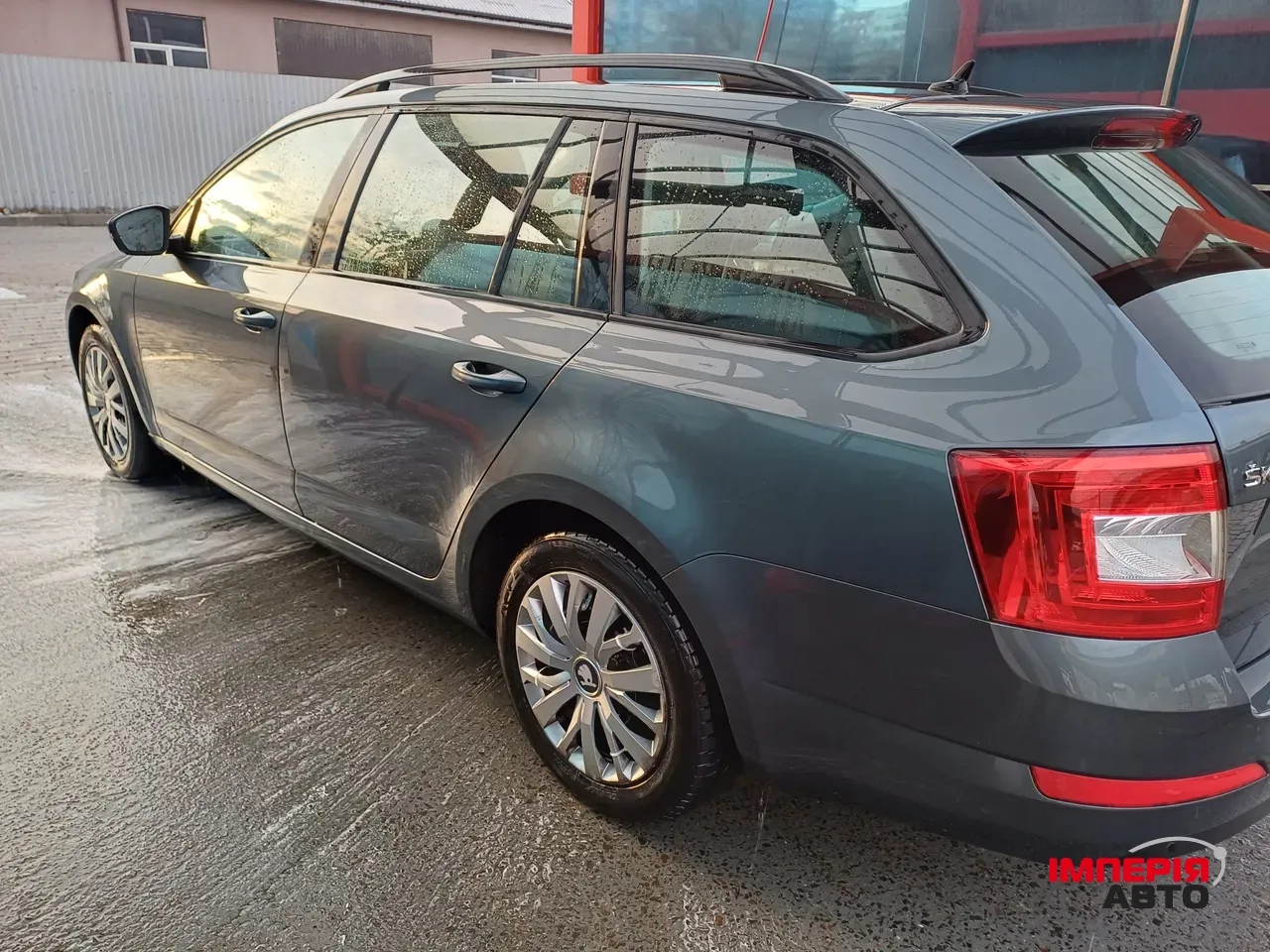 Skoda Octavia - фото 12