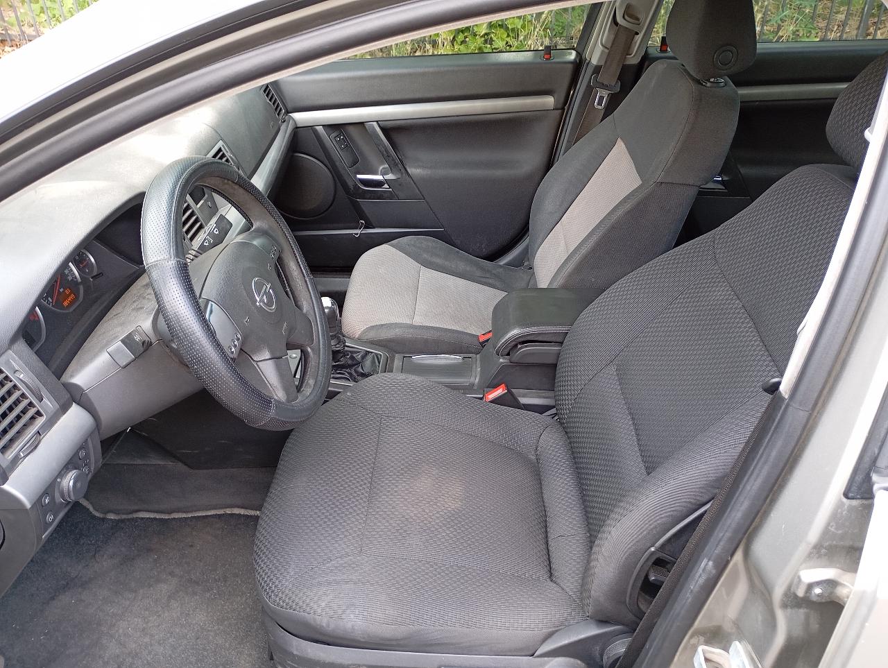 Opel Vectra - фото 9