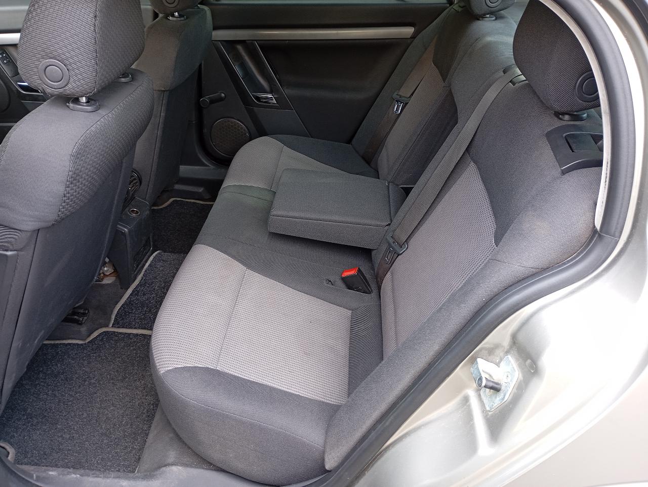 Opel Vectra - фото 6