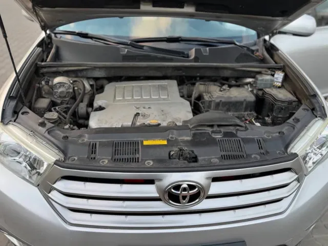 Toyota Highlander - фото 5