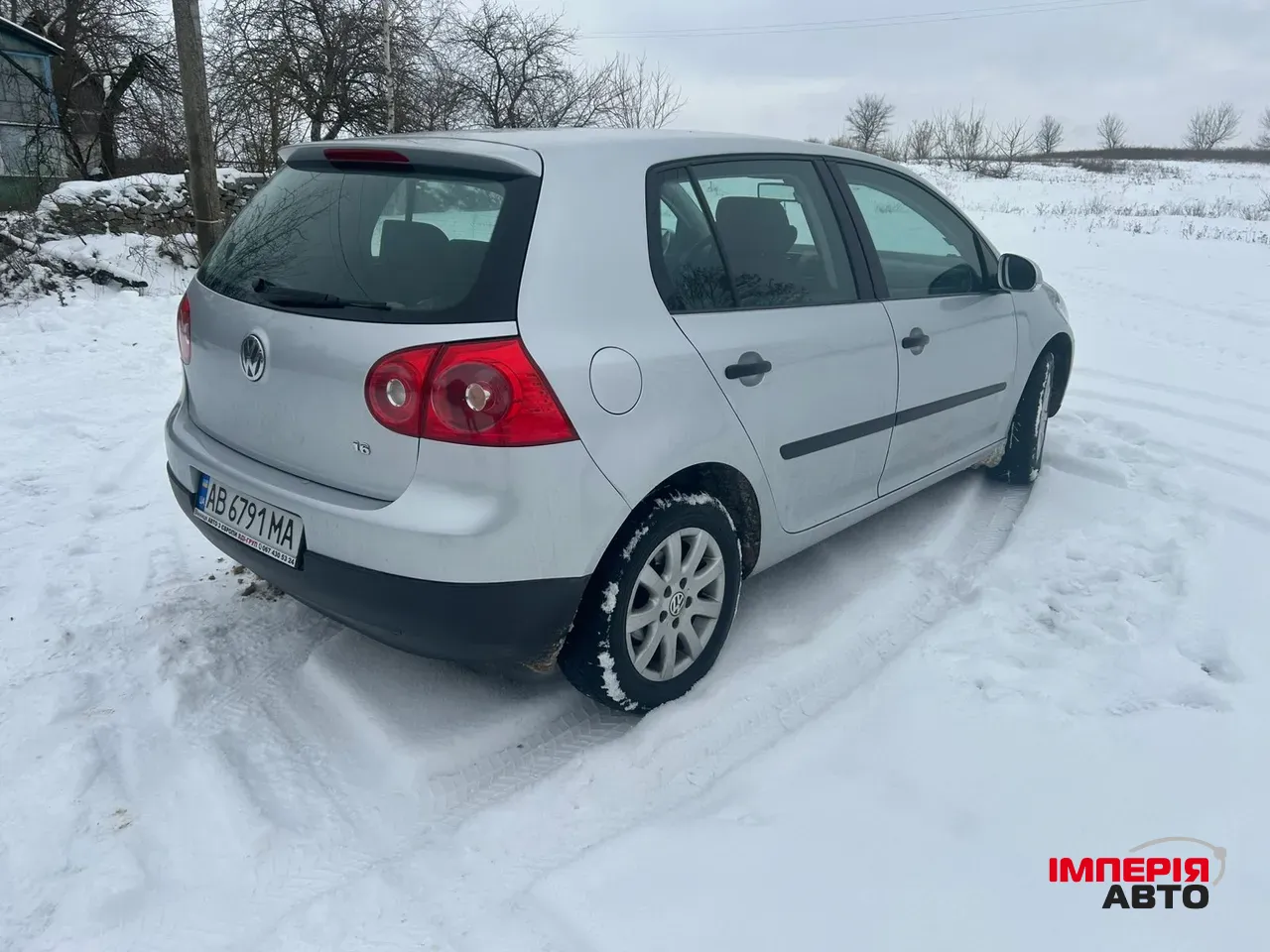 Volkswagen Golf - фото 2