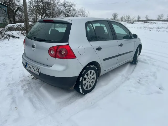 Volkswagen Golf - фото 2