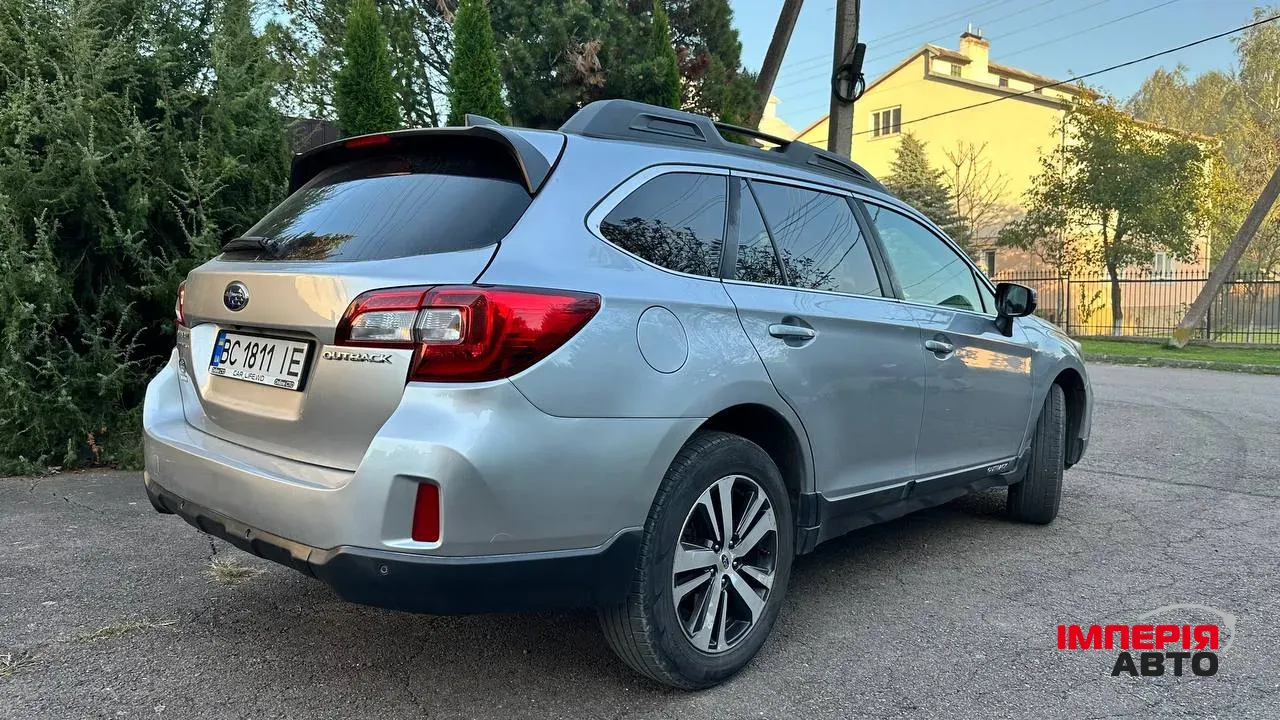 Subaru Outback - фото 6