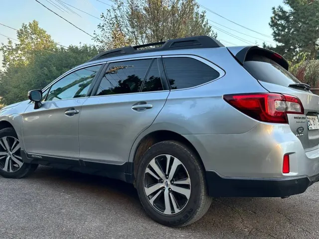 Subaru Outback - фото 5