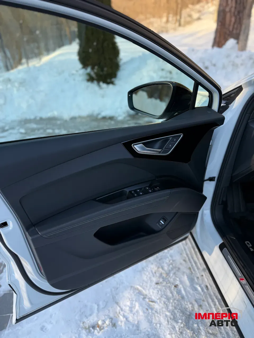 Audi Q4 e-tron - фото 35