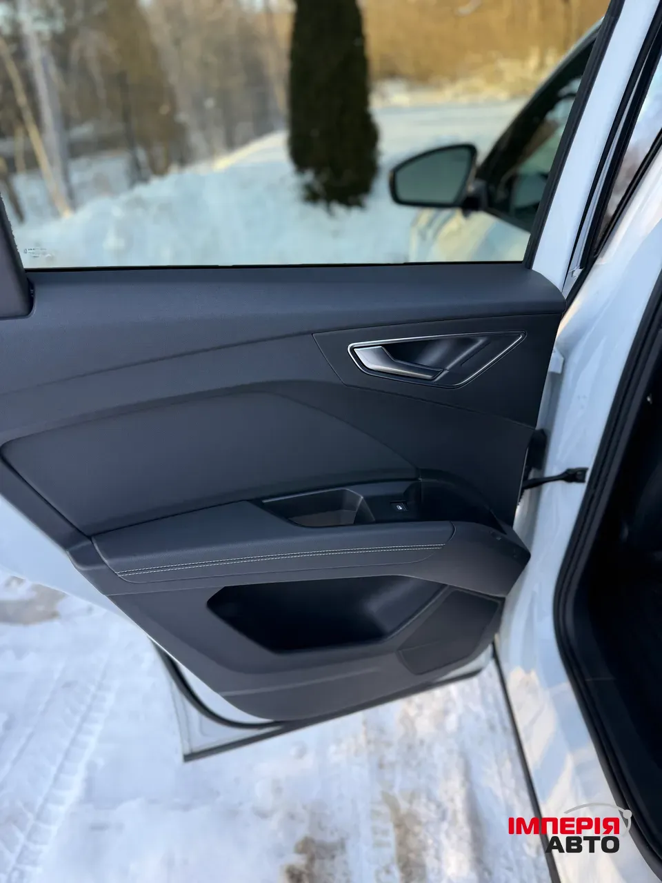 Audi Q4 e-tron - фото 31