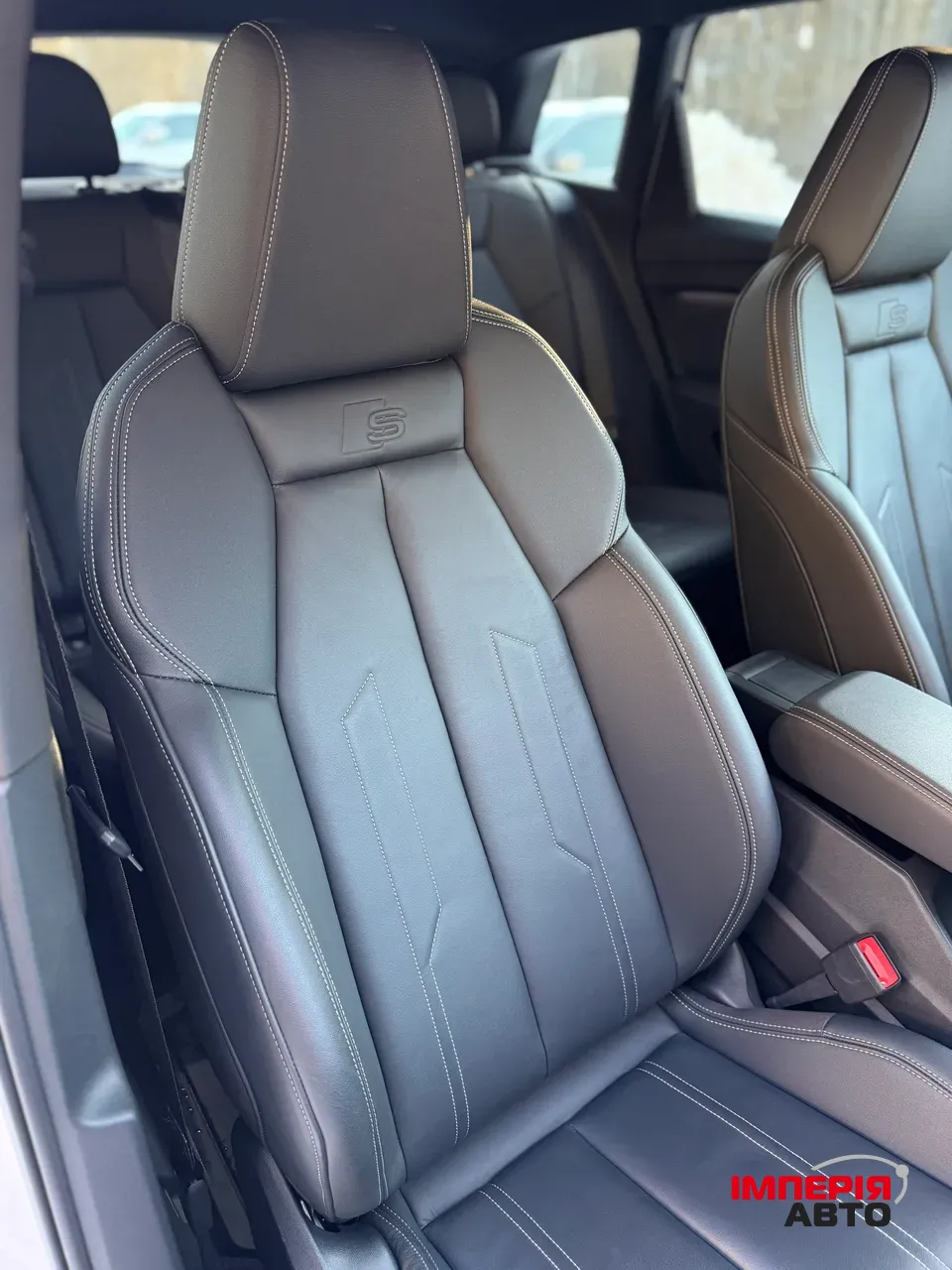 Audi Q4 e-tron - фото 30