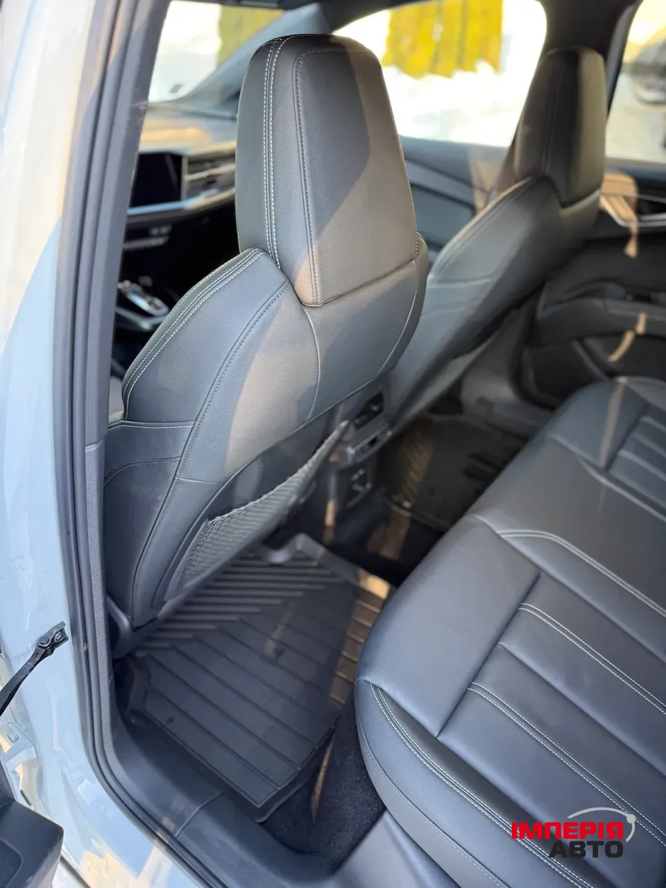 Audi Q4 e-tron - фото 34