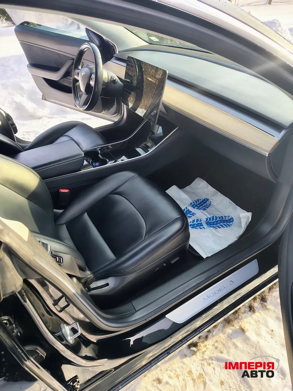 Tesla Model 3 - фото 33