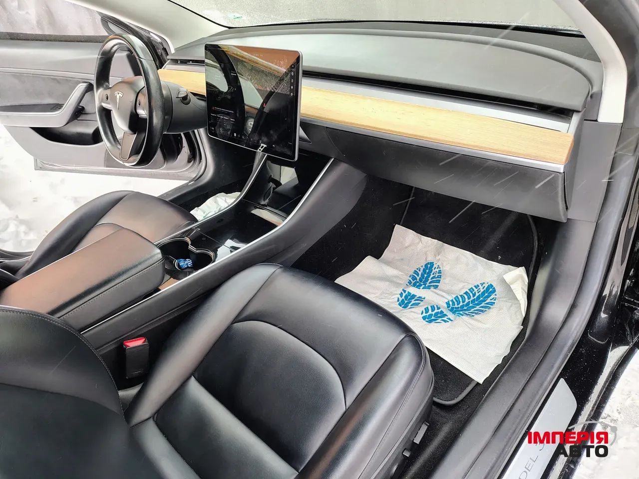 Tesla Model 3 - фото 21