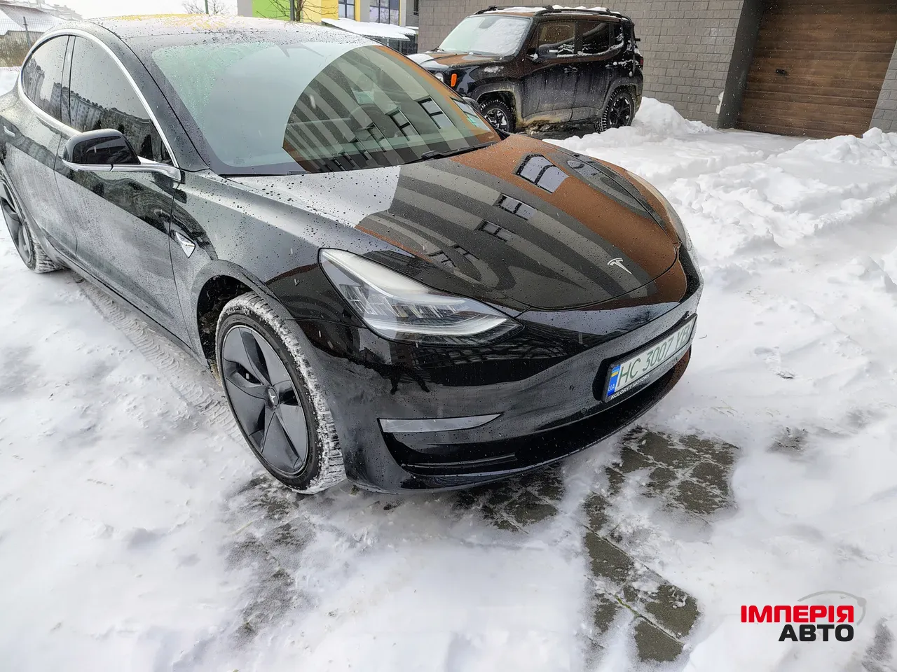 Tesla Model 3 - фото 3