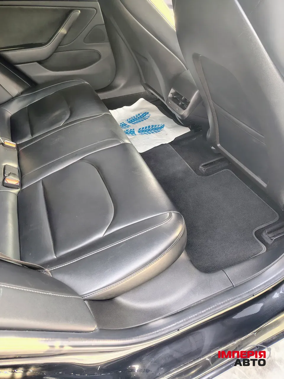 Tesla Model 3 - фото 32