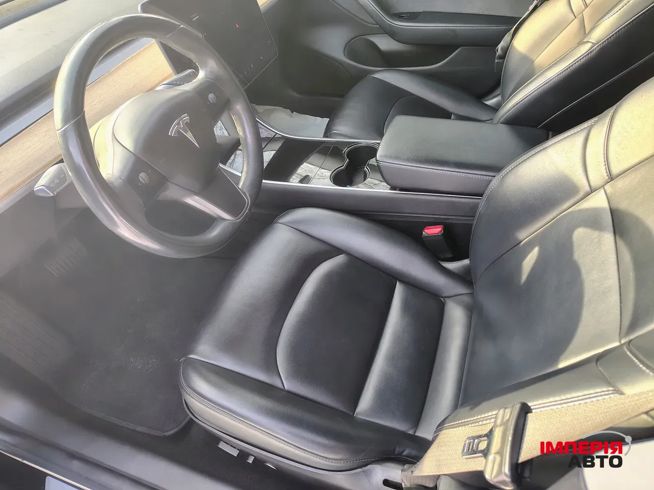 Tesla Model 3 - фото 27