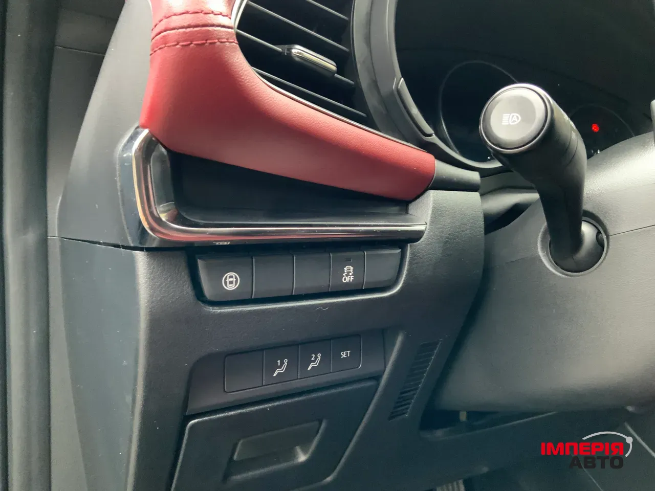 Mazda 3 - фото 15