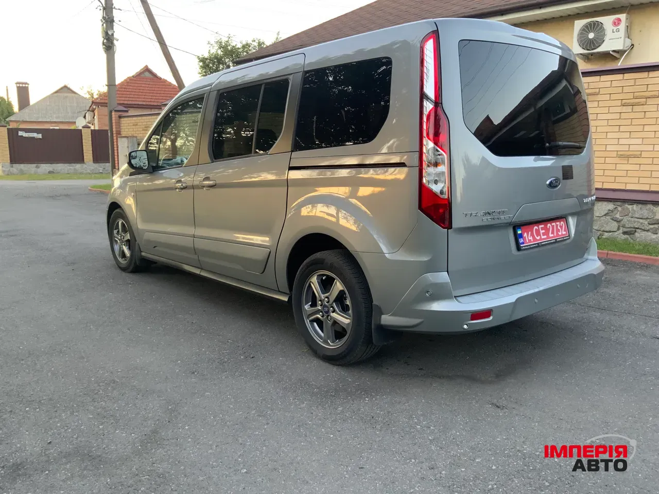 Ford Transit Connect - фото 12