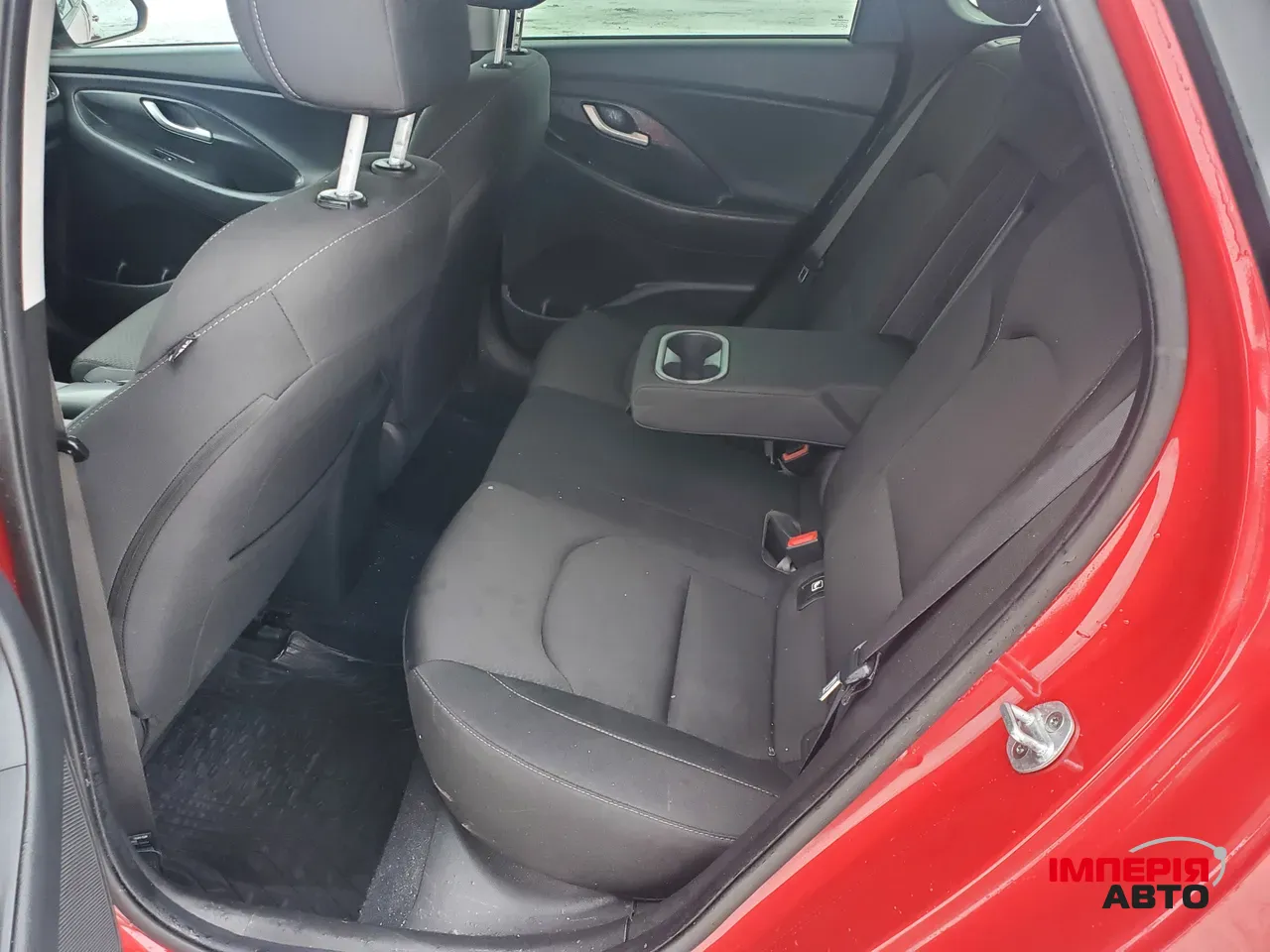 Hyundai i30 - фото 17