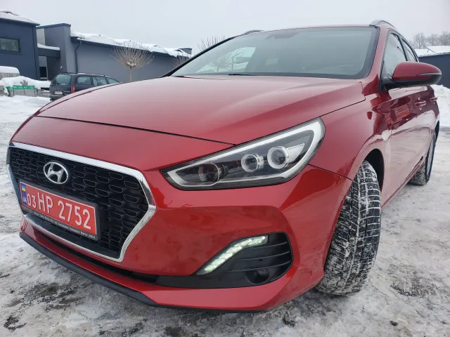 Hyundai i30 - фото 5