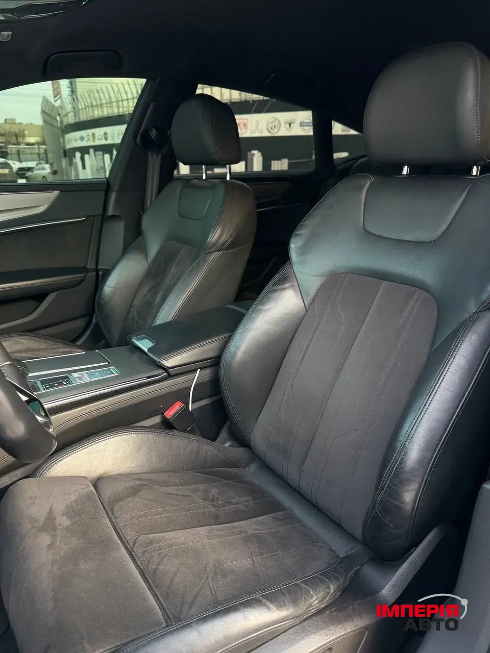 Audi A7 - фото 11