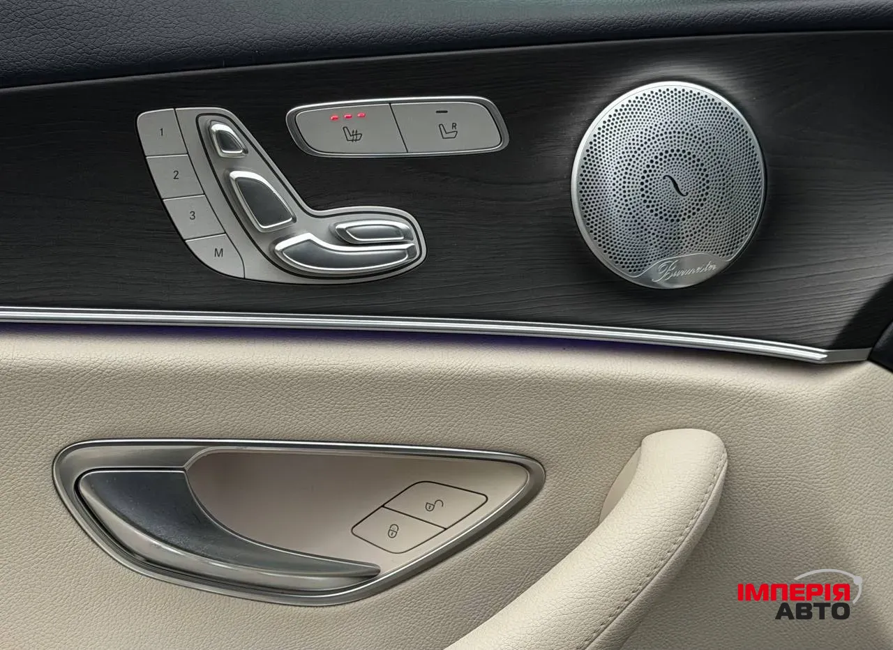Mercedes-Benz E-Класс - фото 19