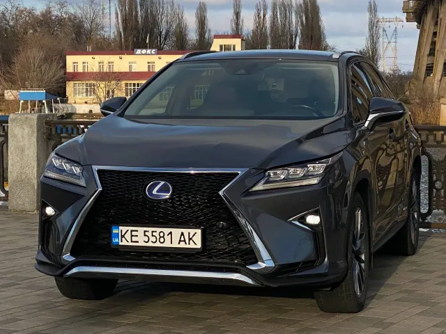 Lexus RX - фото 5