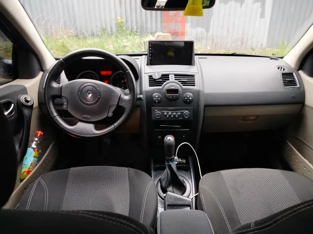 Renault Megane - фото 5