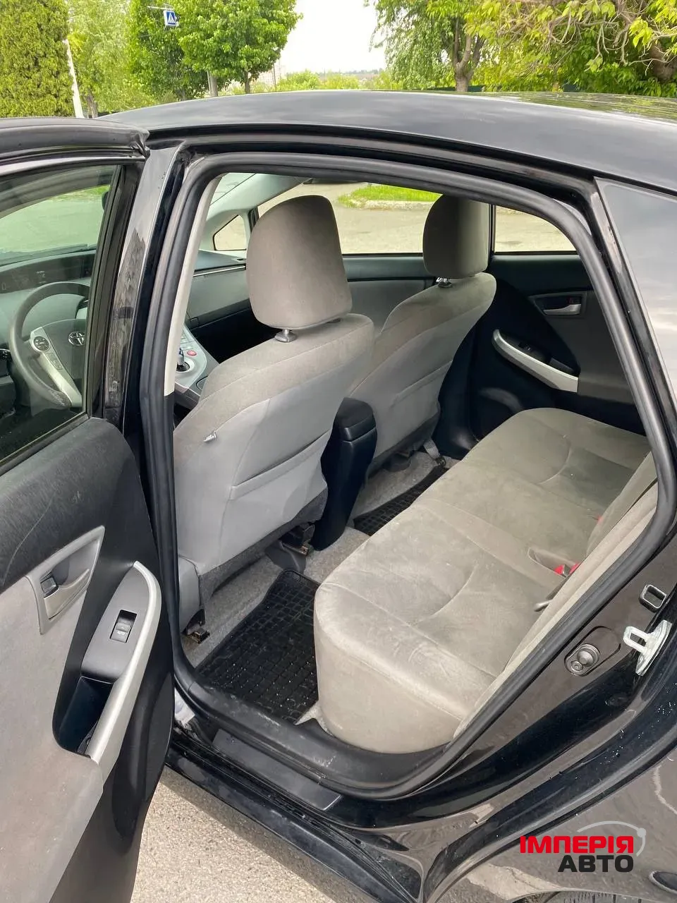 Toyota Prius - фото 12