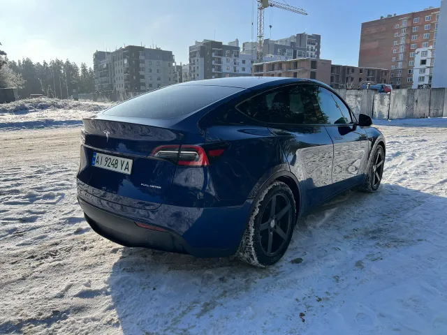 Tesla Model Y - фото 2