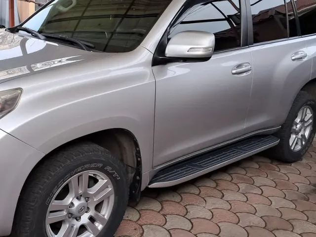 Toyota Land Cruiser Prado - фото 2