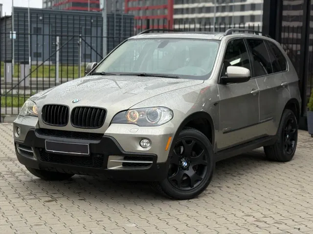 BMW X5 - фото 2