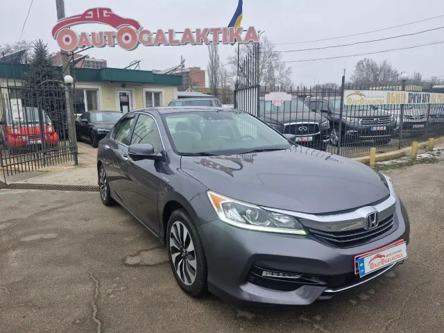 Honda Accord - фото 1