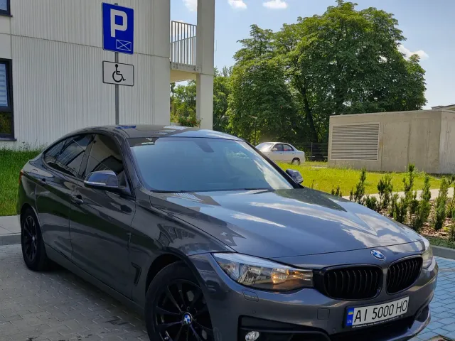 BMW 3 серії - фото 1